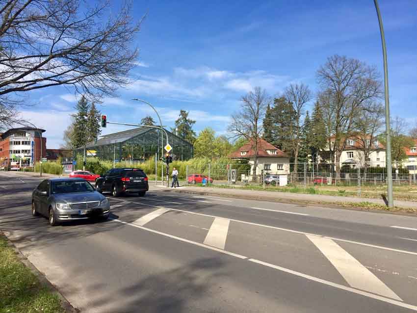 Foto: Einmündung Hauptstrasse in die B96